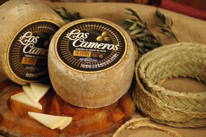 Queso de oveja curado Los Cameros